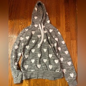Love maternity heart sweatshirt size: S